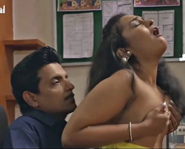 Office Mai Mast Chudai Office Mai Mast Chudai